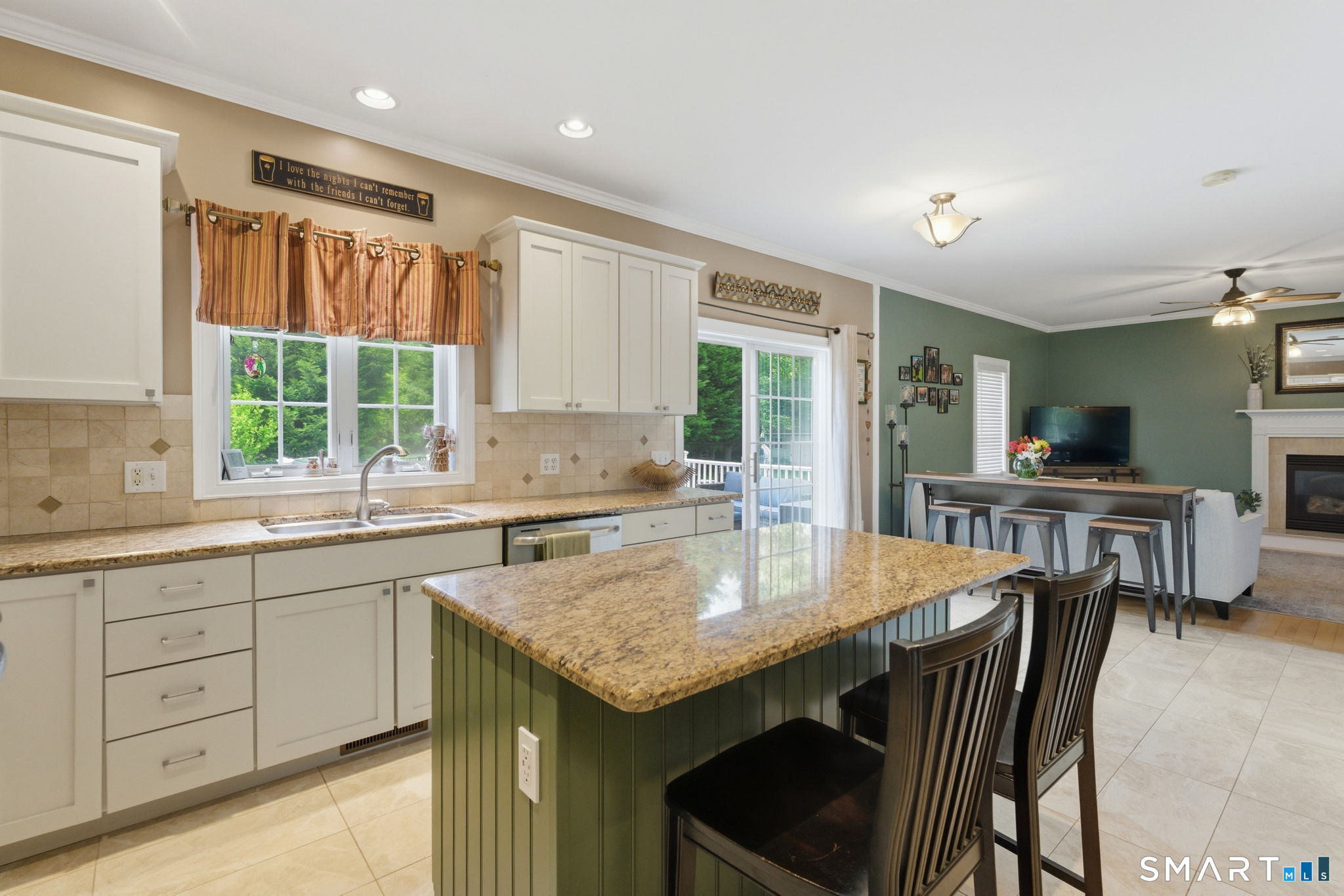 28 River Crest Drive Stonington CT 06379