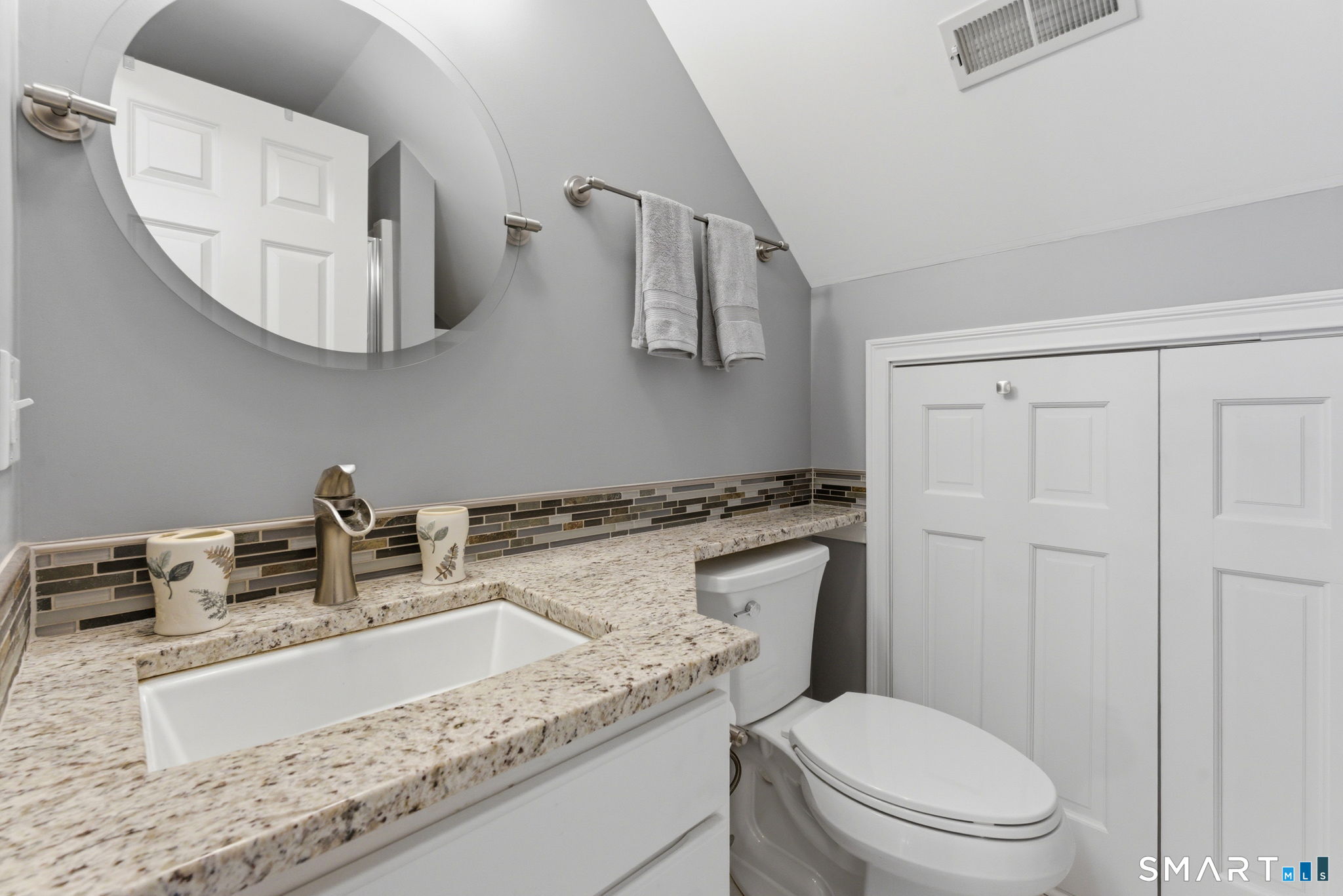 28 River Crest Drive Stonington CT 06379