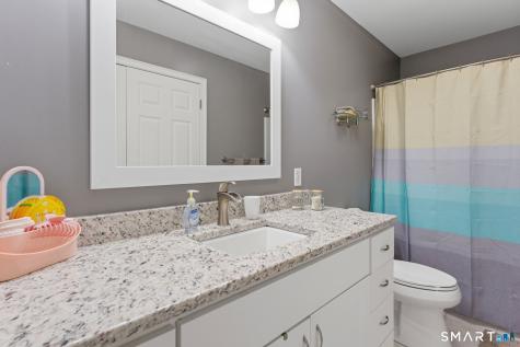 28 River Crest Drive Stonington CT 06379