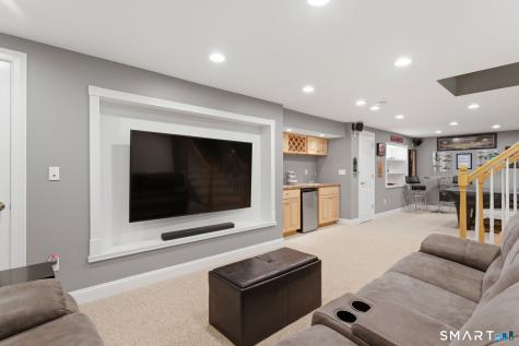 28 River Crest Drive Stonington CT 06379