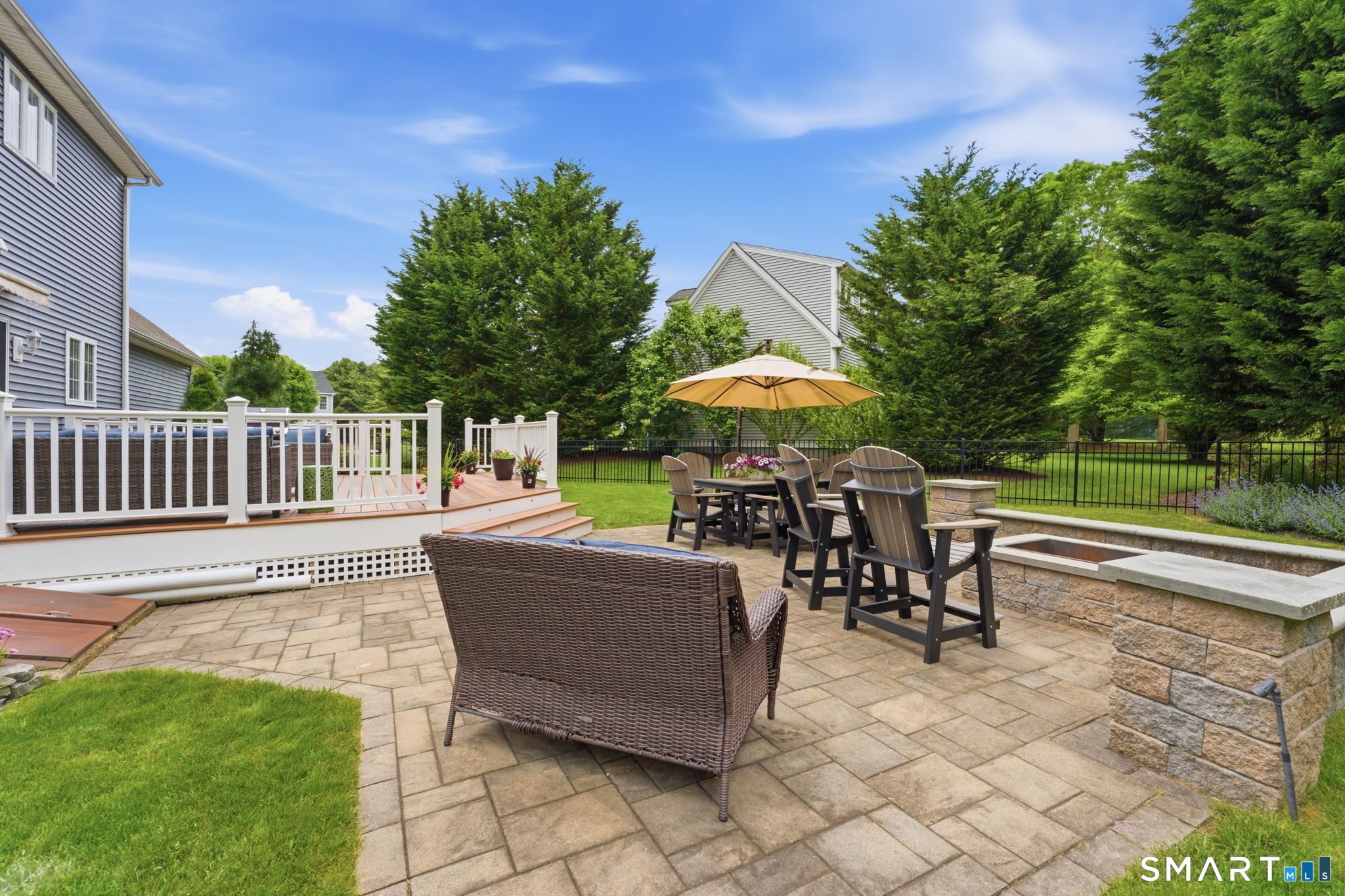 28 River Crest Drive Stonington CT 06379