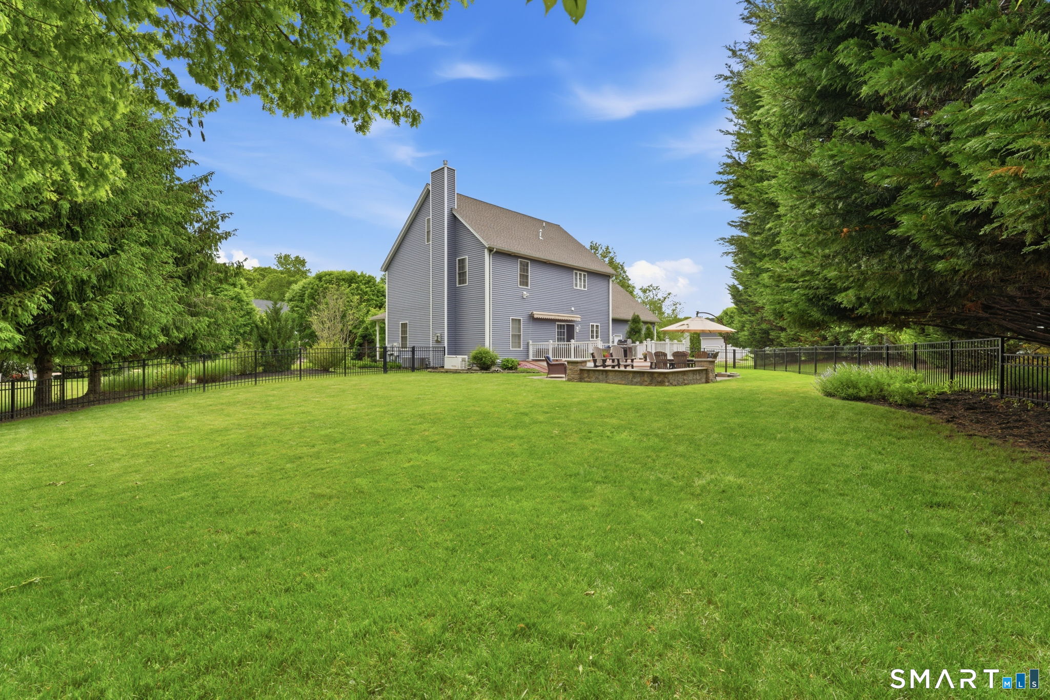28 River Crest Drive Stonington CT 06379