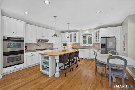23 Randolph Farm Road Milford CT 06460
