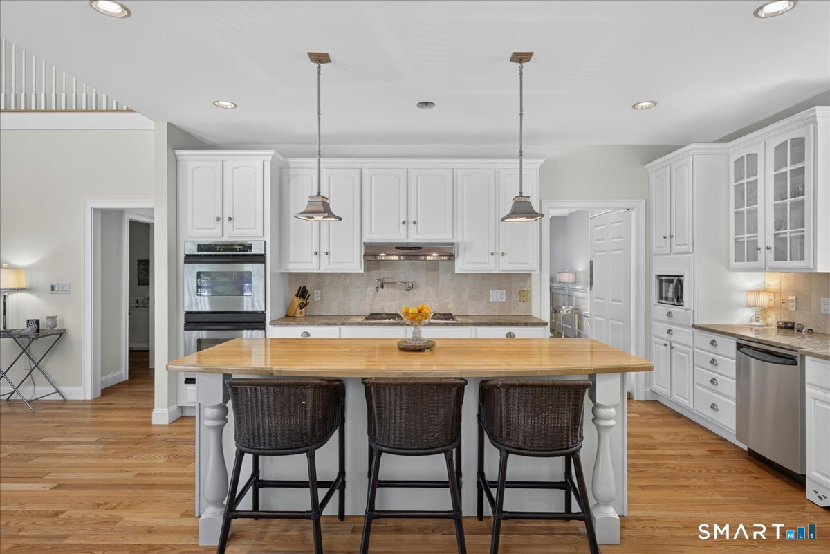23 Randolph Farm Road Milford CT 06460