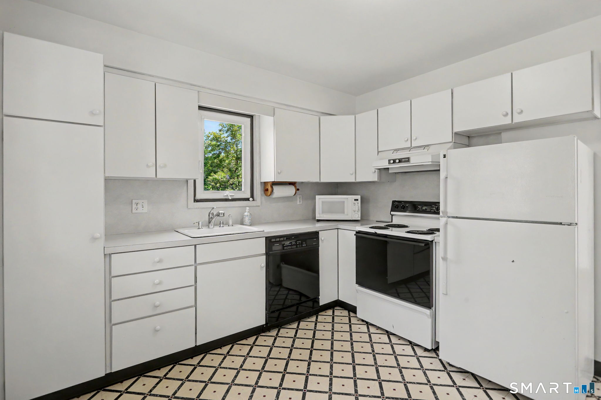 312 Bennett Street Fairfield CT 06825
