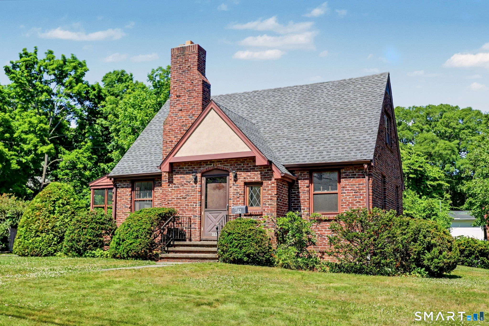 312 Bennett Street Fairfield CT 06825