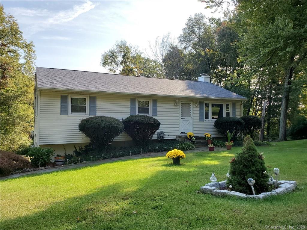 28 Parkwood Terrace Drive Danbury CT 06811