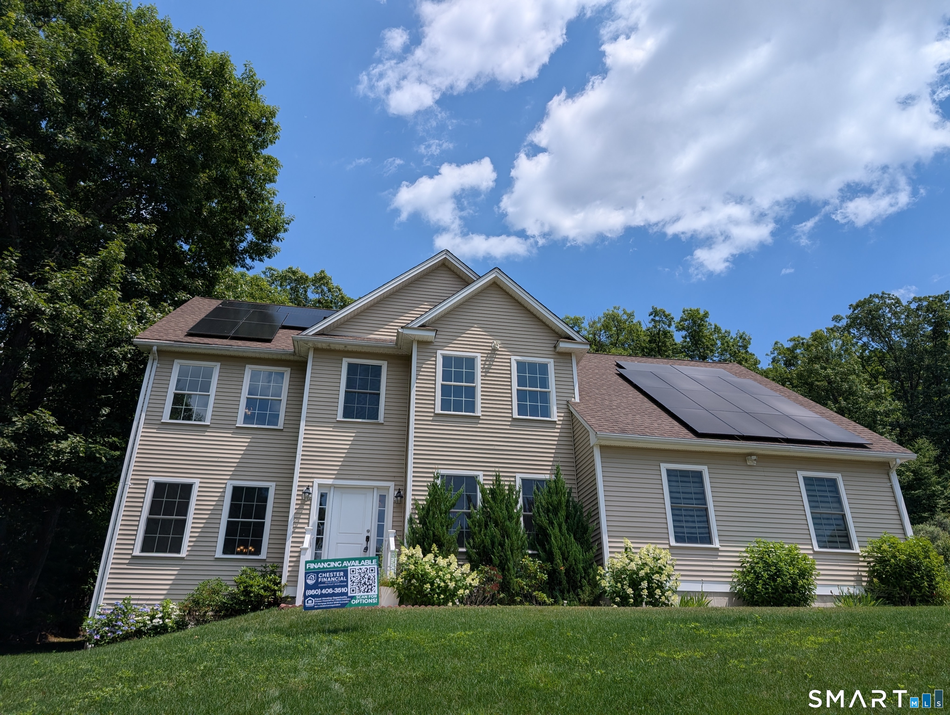 79 High Ledge Circle Manchester CT 06040