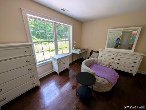 79 High Ledge Circle Manchester CT 06040