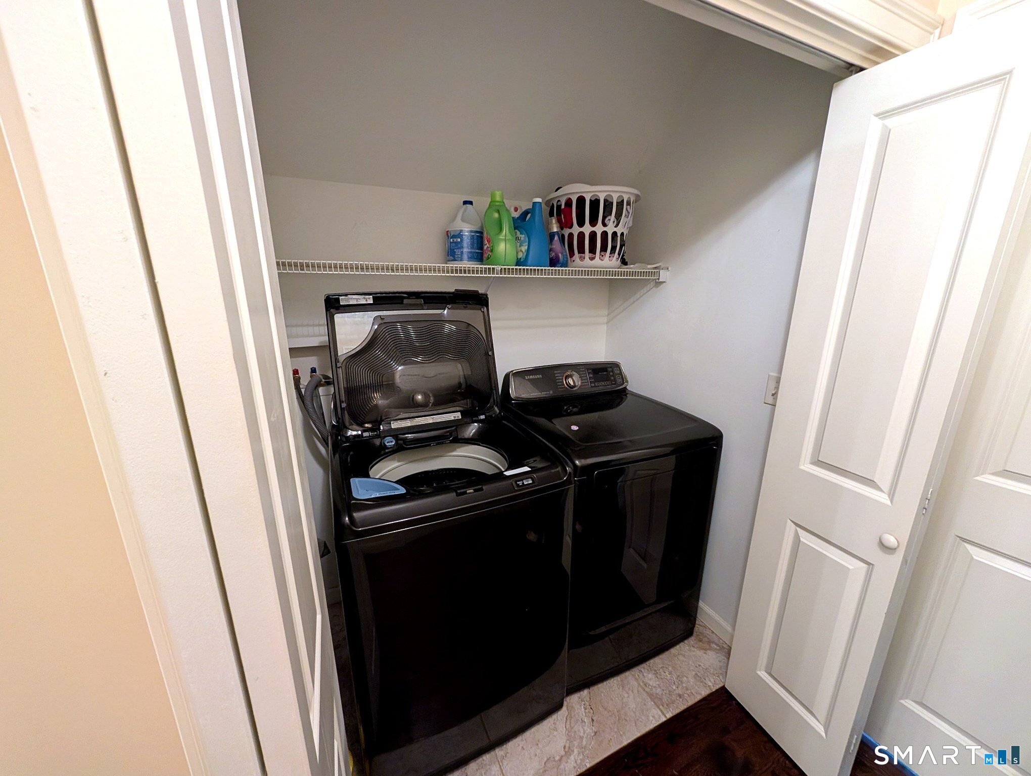 79 High Ledge Circle Manchester CT 06040