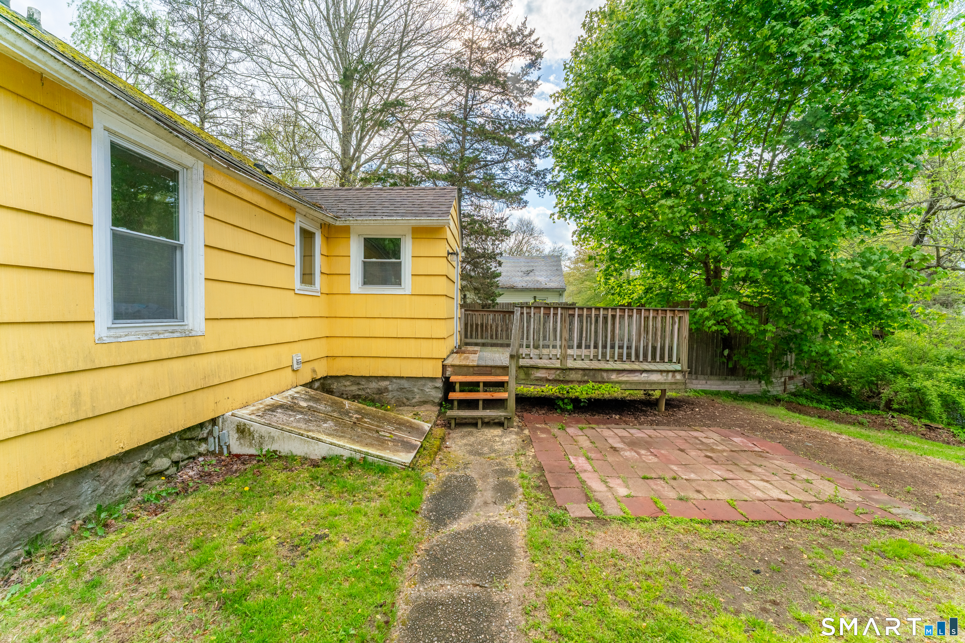 1007 Long Cove Road Ledyard CT 06335