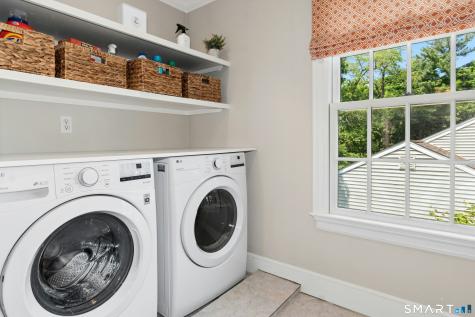 8 Glenwood Drive Darien CT 06820