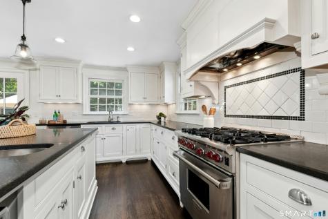 8 Glenwood Drive Darien CT 06820
