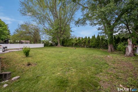 26 Indian Drive Clinton CT 06413