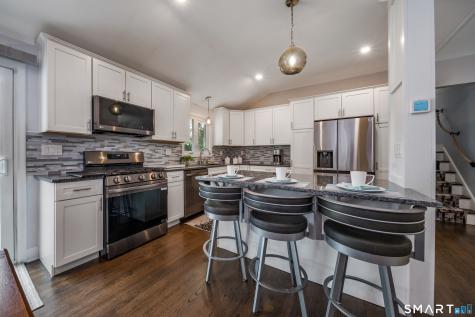 26 Indian Drive Clinton CT 06413