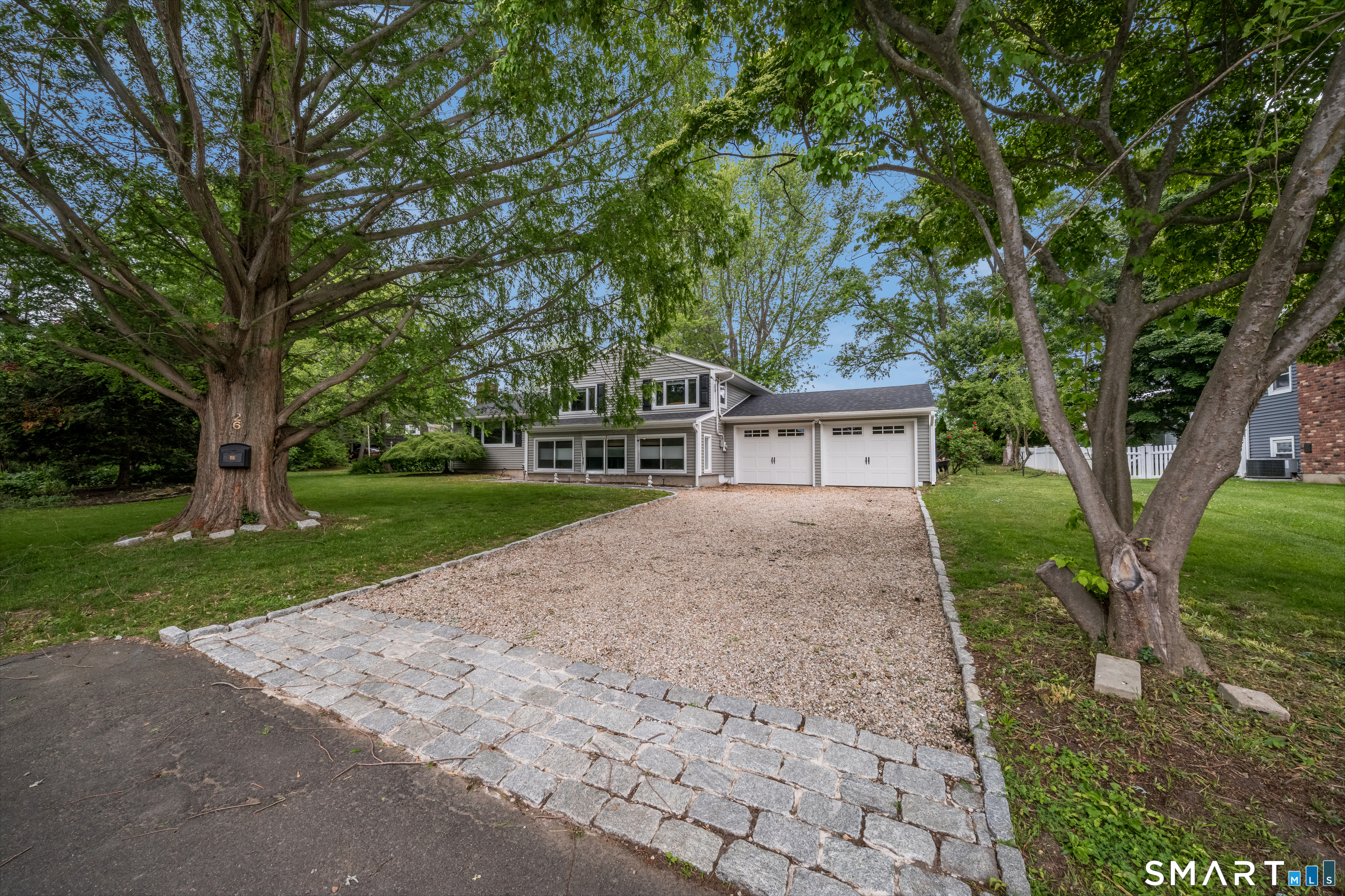 26 Indian Drive Clinton CT 06413