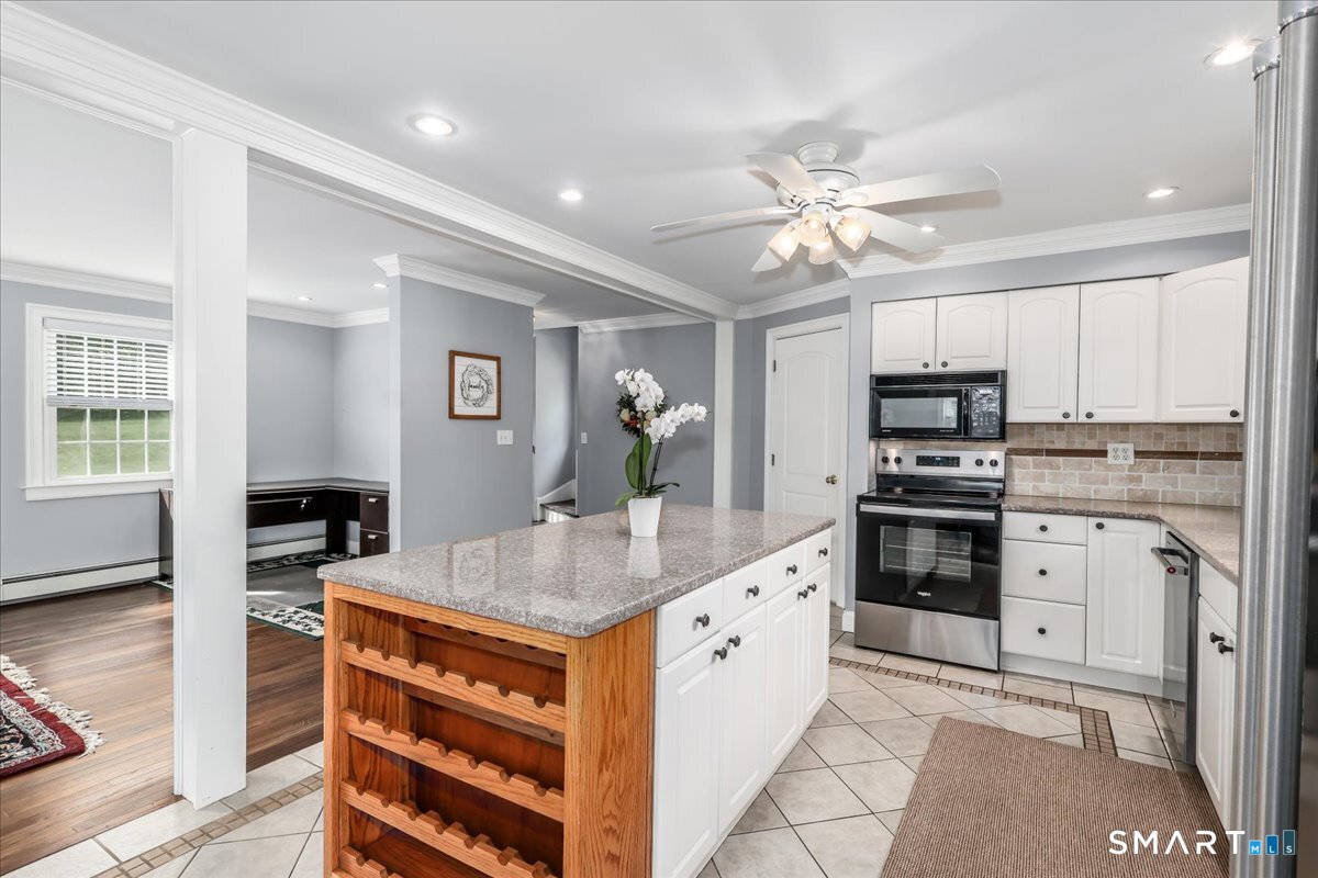 19 Botsford Hill Road Newtown CT 06470