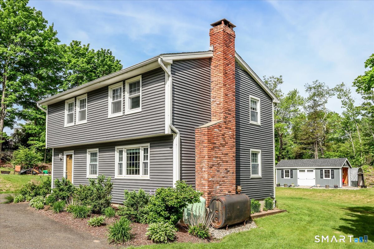 19 Botsford Hill Road Newtown CT 06470