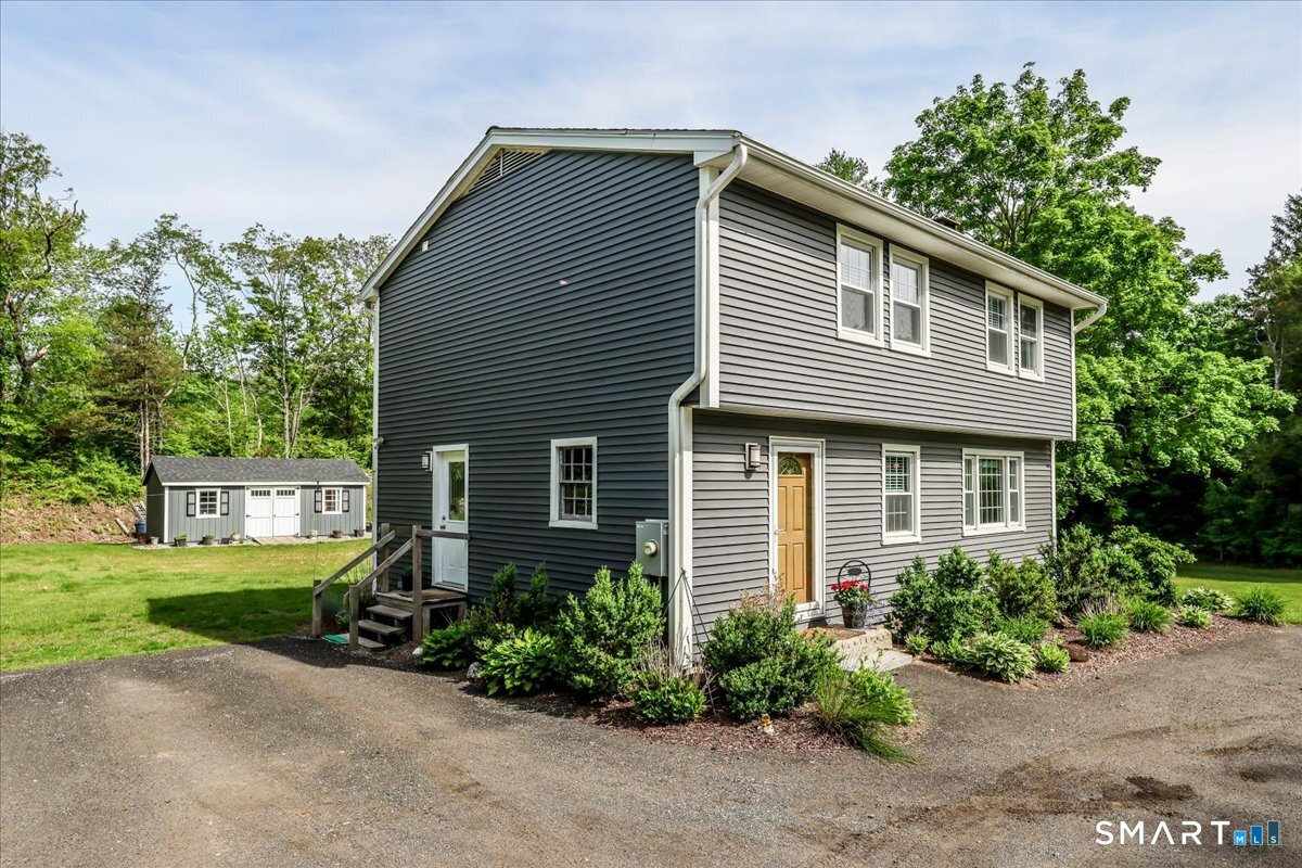 19 Botsford Hill Road Newtown CT 06470