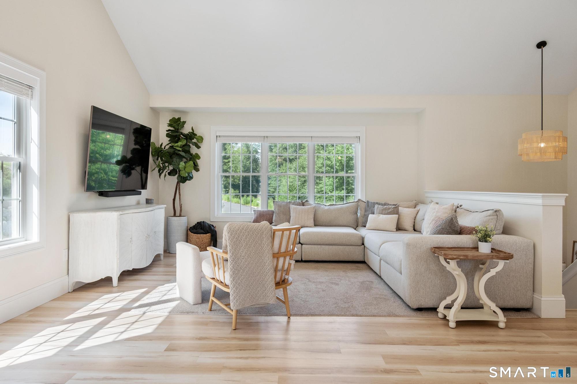 13 Donovan Drive Thompson CT 06262