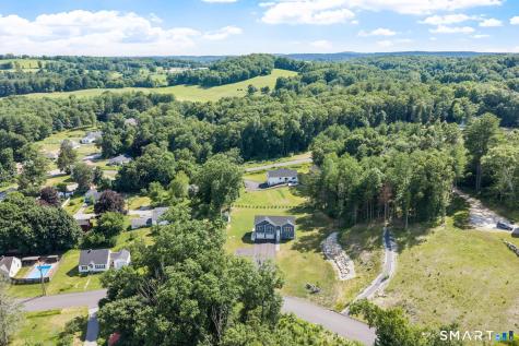 13 Donovan Drive Thompson CT 06262