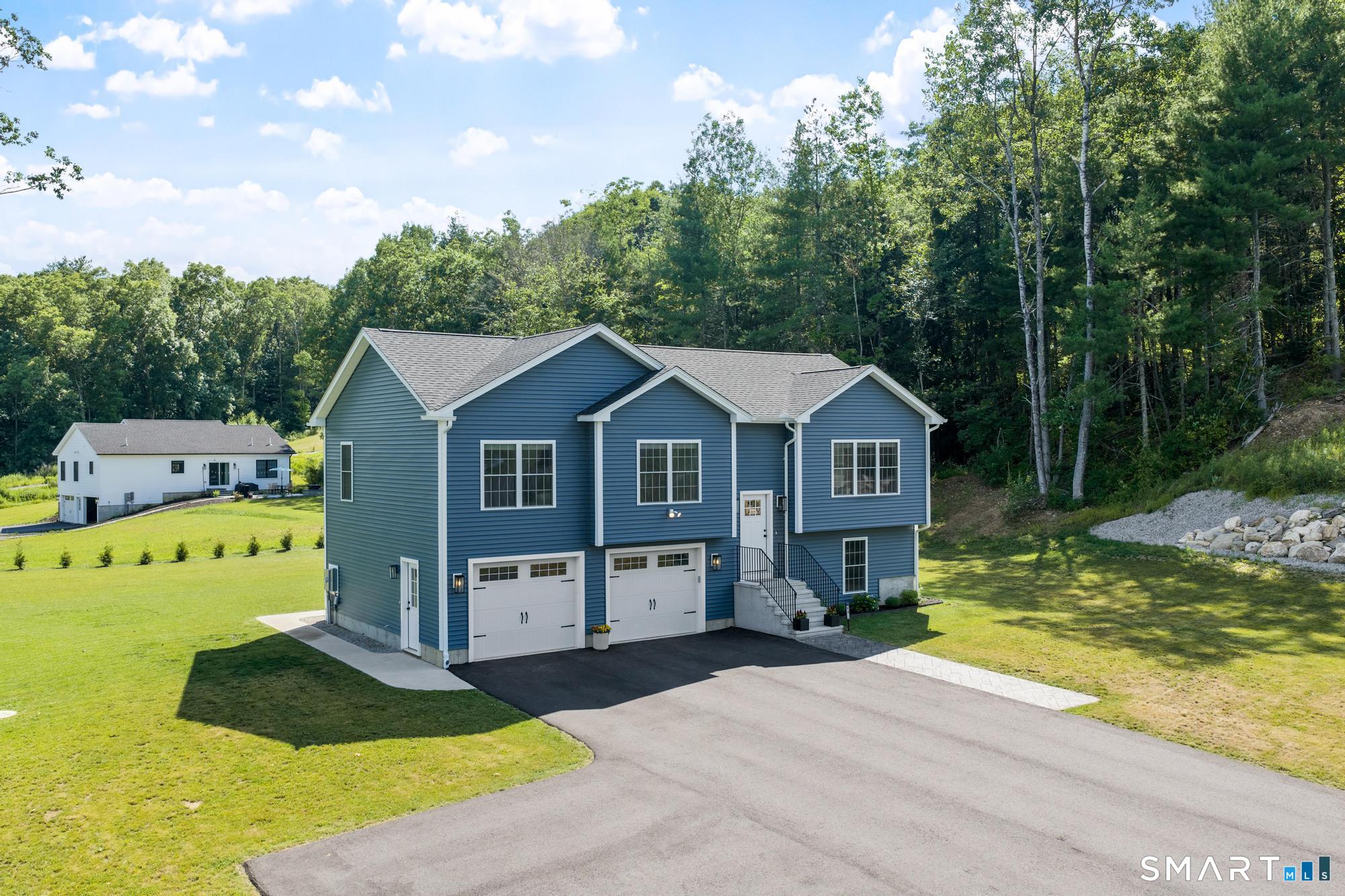 13 Donovan Drive Thompson CT 06262
