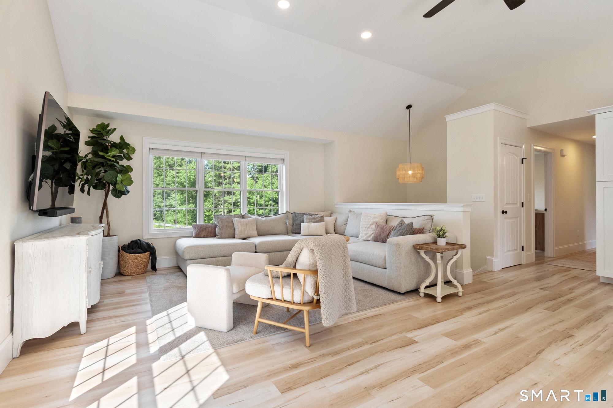 13 Donovan Drive Thompson CT 06262