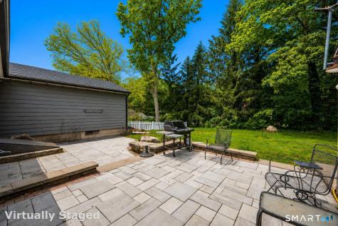 13 Jackson Street Avon CT 06001