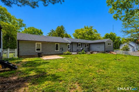 13 Jackson Street Avon CT 06001