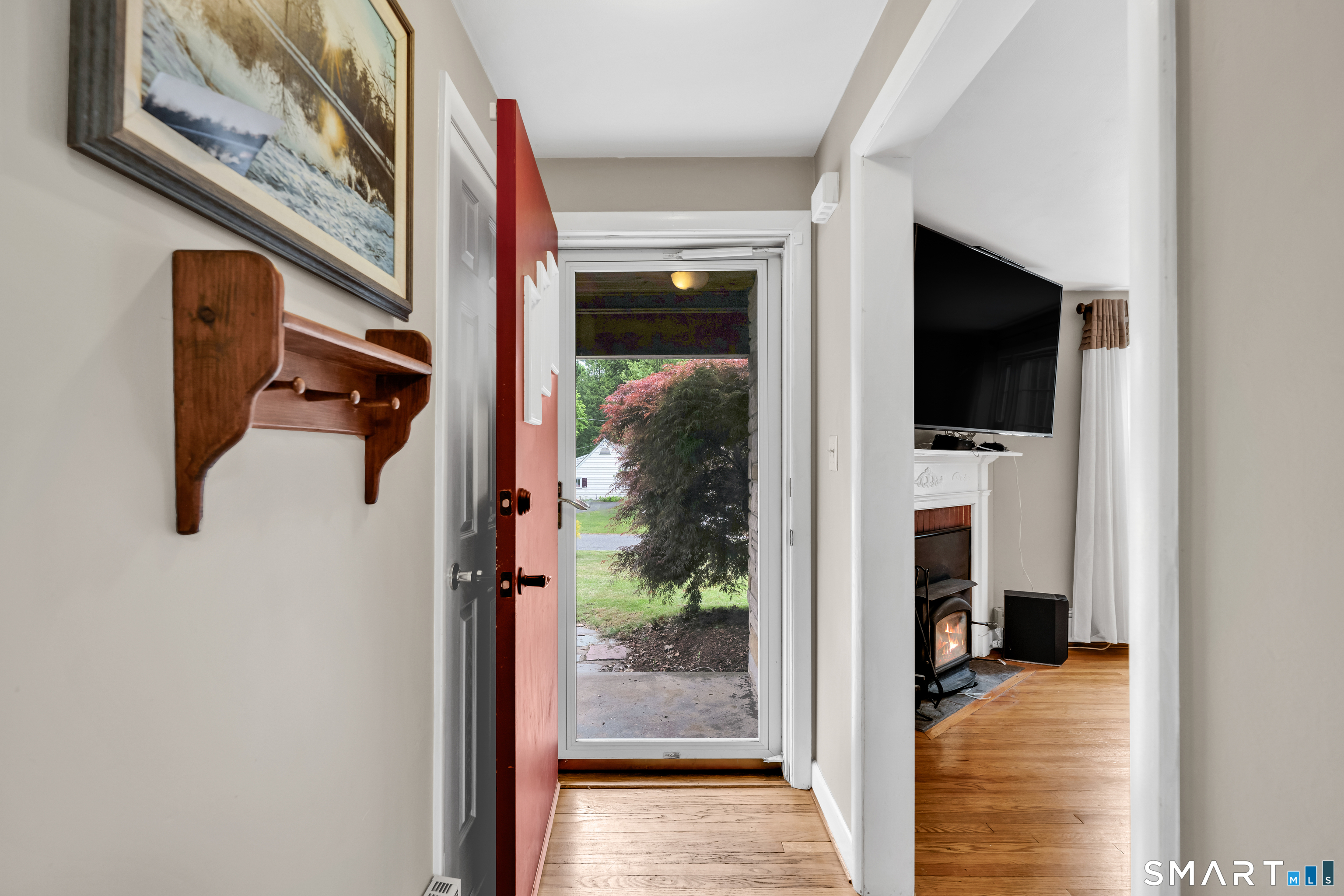 13 Jackson Street Avon CT 06001