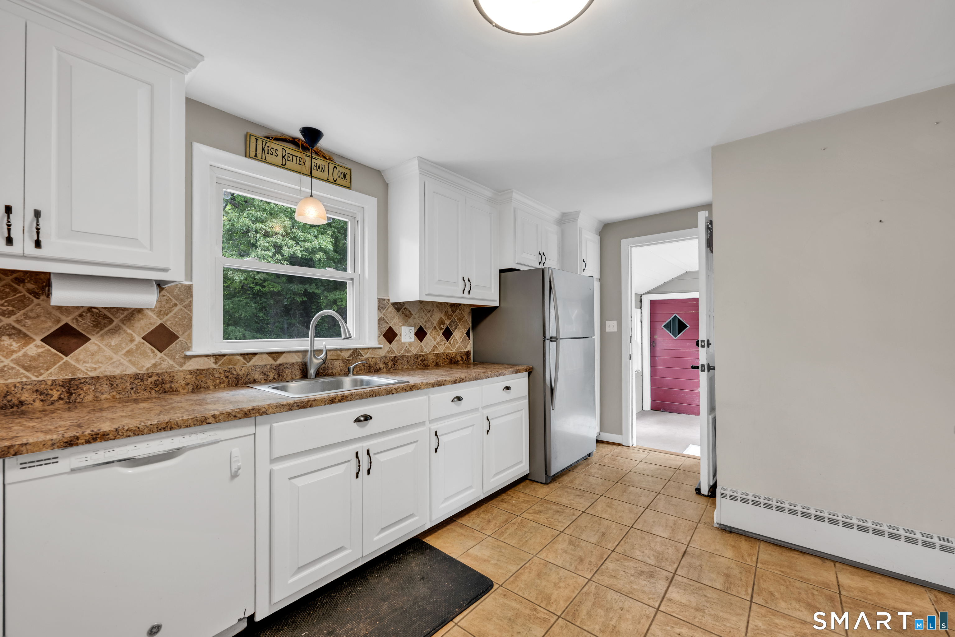 13 Jackson Street Avon CT 06001
