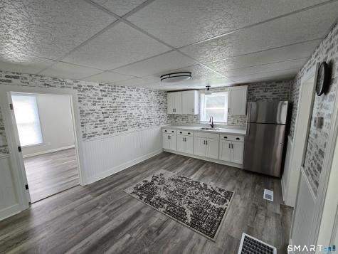 529 Wooster Street Naugatuck CT 06770