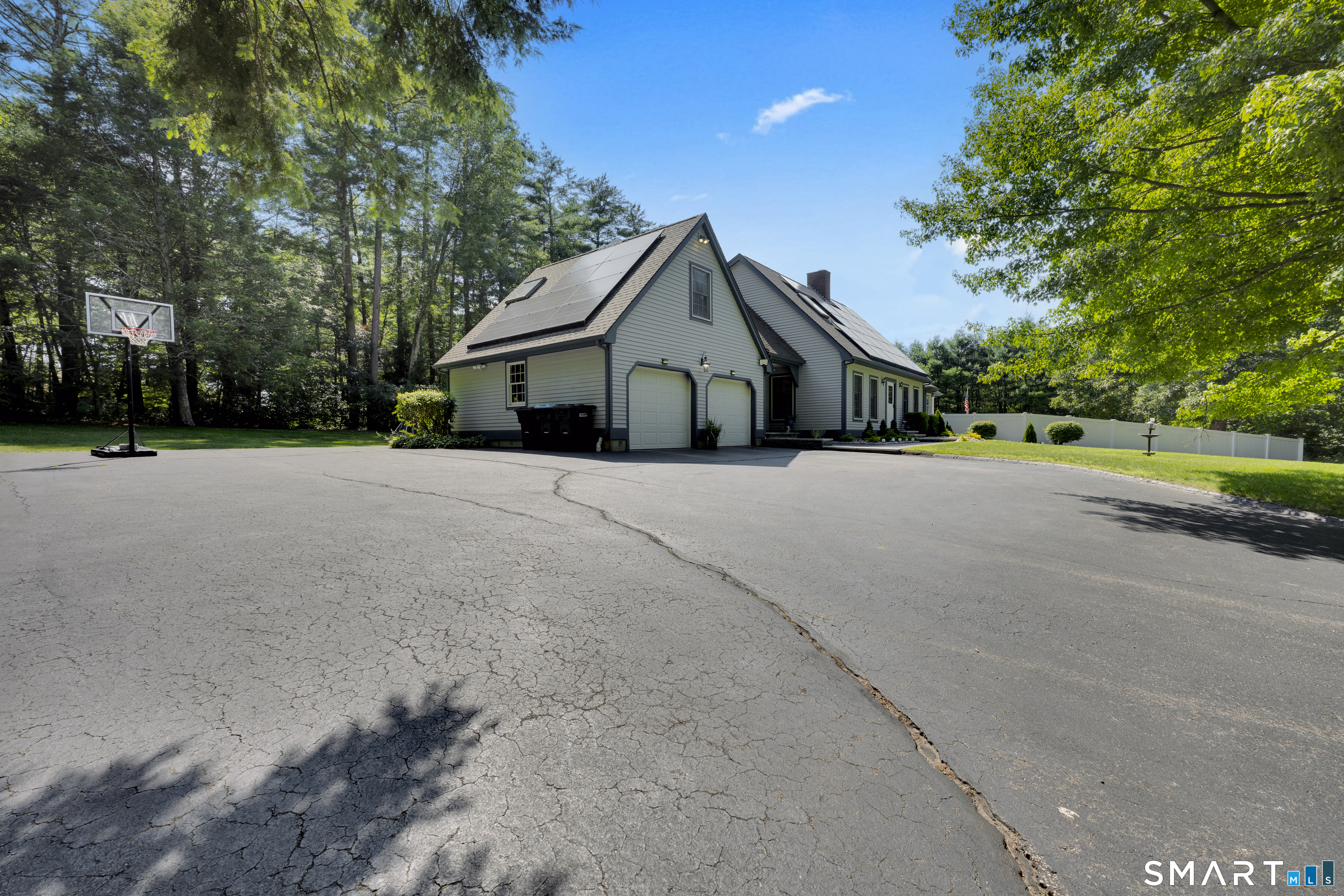 71 Rhode Island Line Road Putnam CT 06260