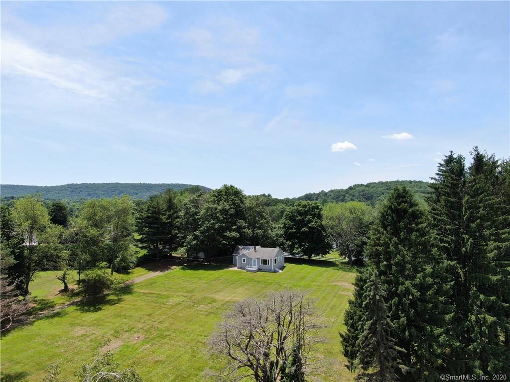 18R Old Washington Trail Durham CT 06422