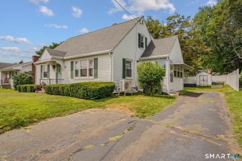 21 Tuccitto Road Portland CT 06480