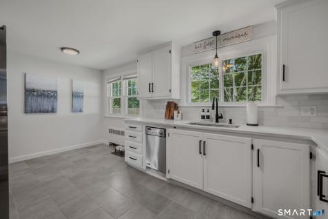 21 Tuccitto Road Portland CT 06480