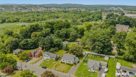 21 Tuccitto Road Portland CT 06480
