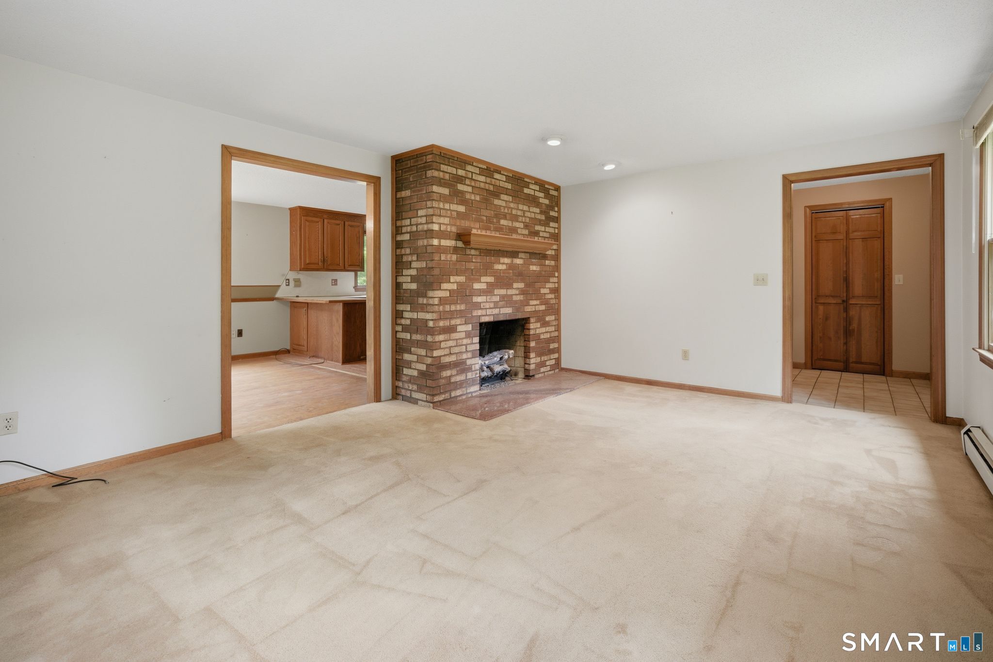 141 Hebron Road Bolton CT 06043