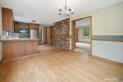 141 Hebron Road Bolton CT 06043