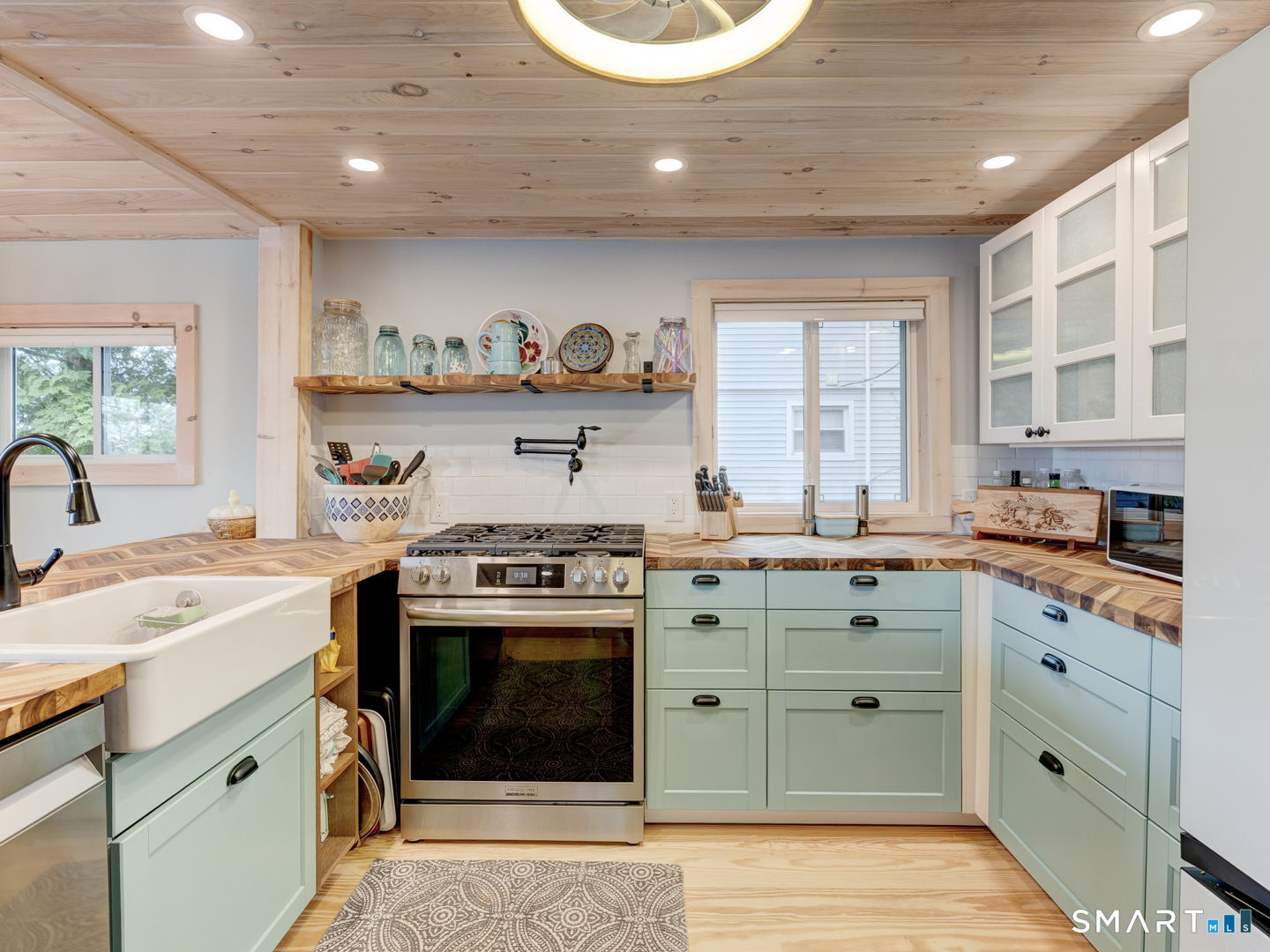 107 North Shore Road Litchfield CT 06750