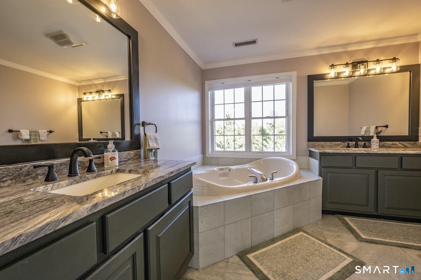 135 Saddle Hill Drive Middletown CT 06457