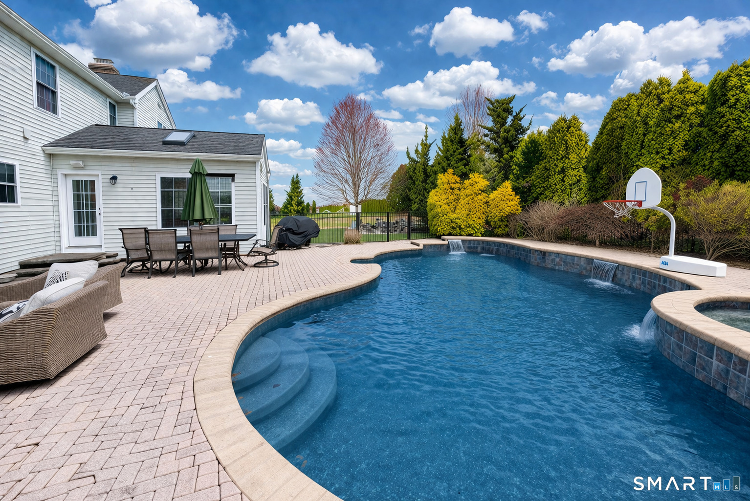 135 Saddle Hill Drive Middletown CT 06457