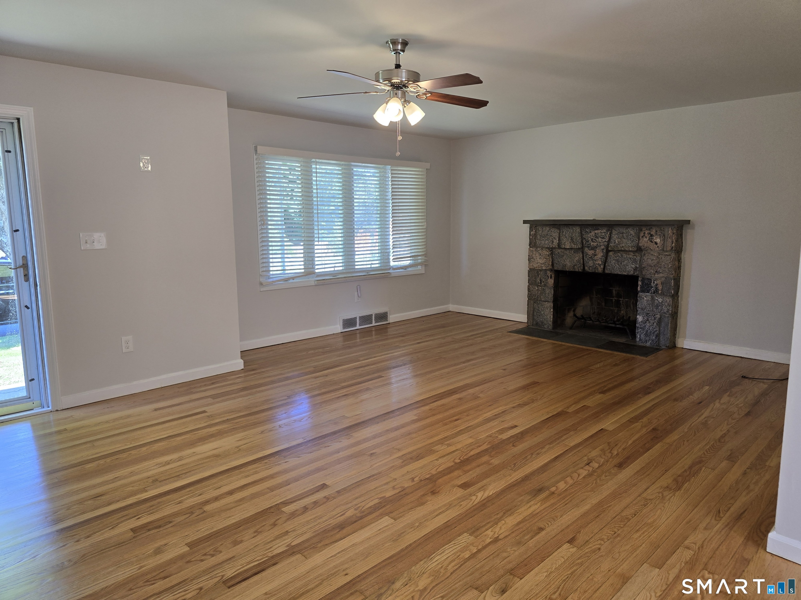 1 Albers Road Danbury CT 06811