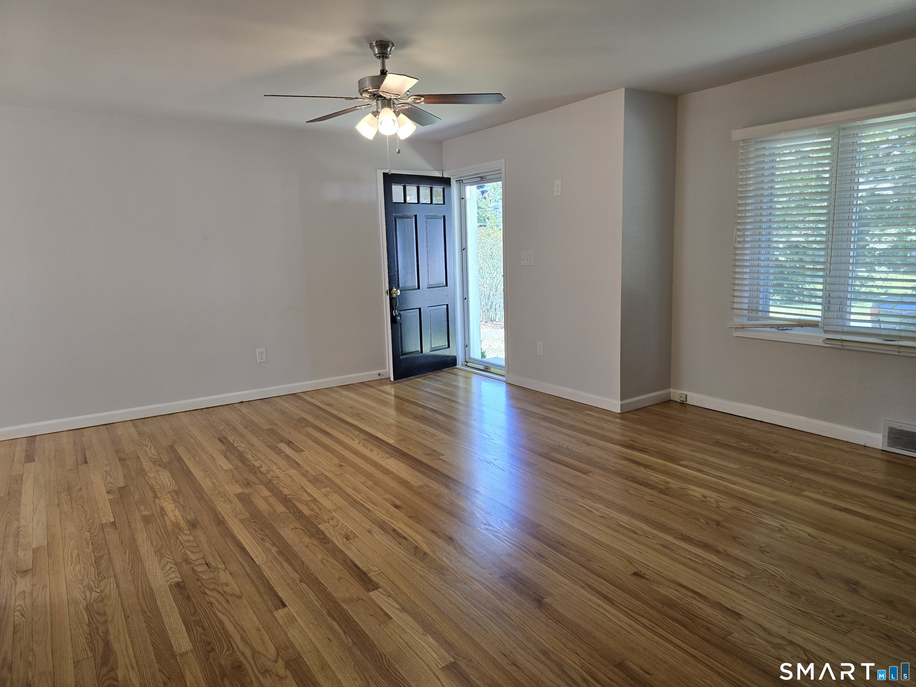 1 Albers Road Danbury CT 06811