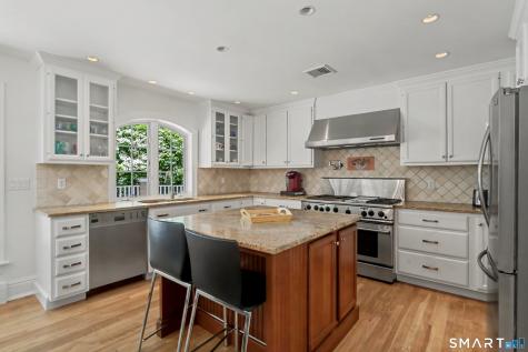 186 Compo South Road Westport CT 06880