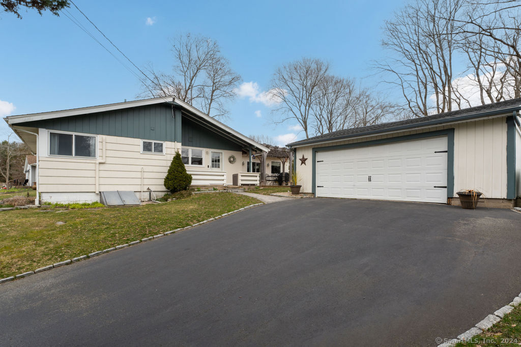 9 Stevens Road Clinton CT 06413
