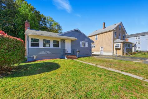 33 Kenyon Place East Hartford CT 06108