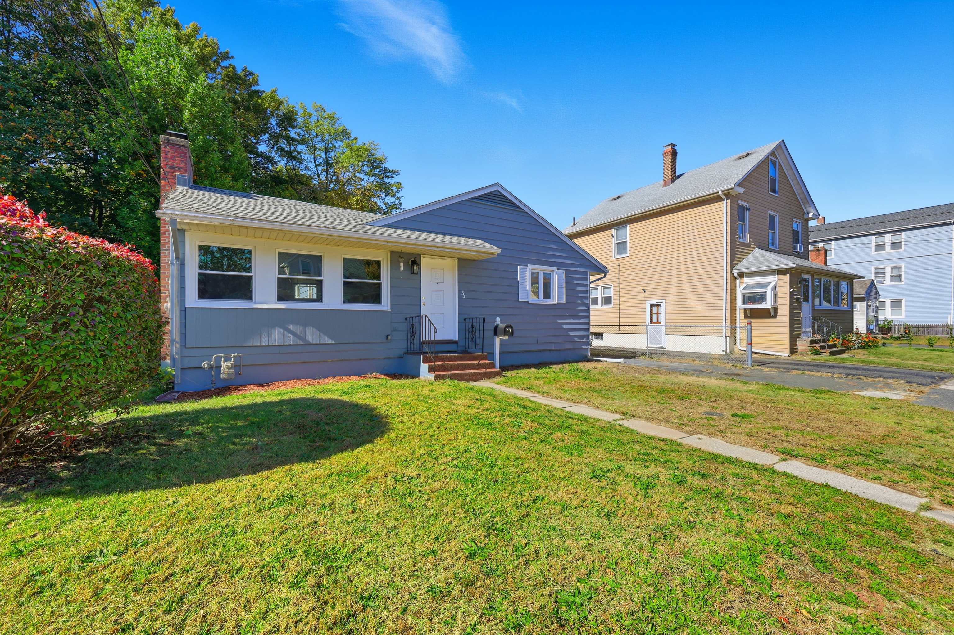 33 Kenyon Place East Hartford CT 06108