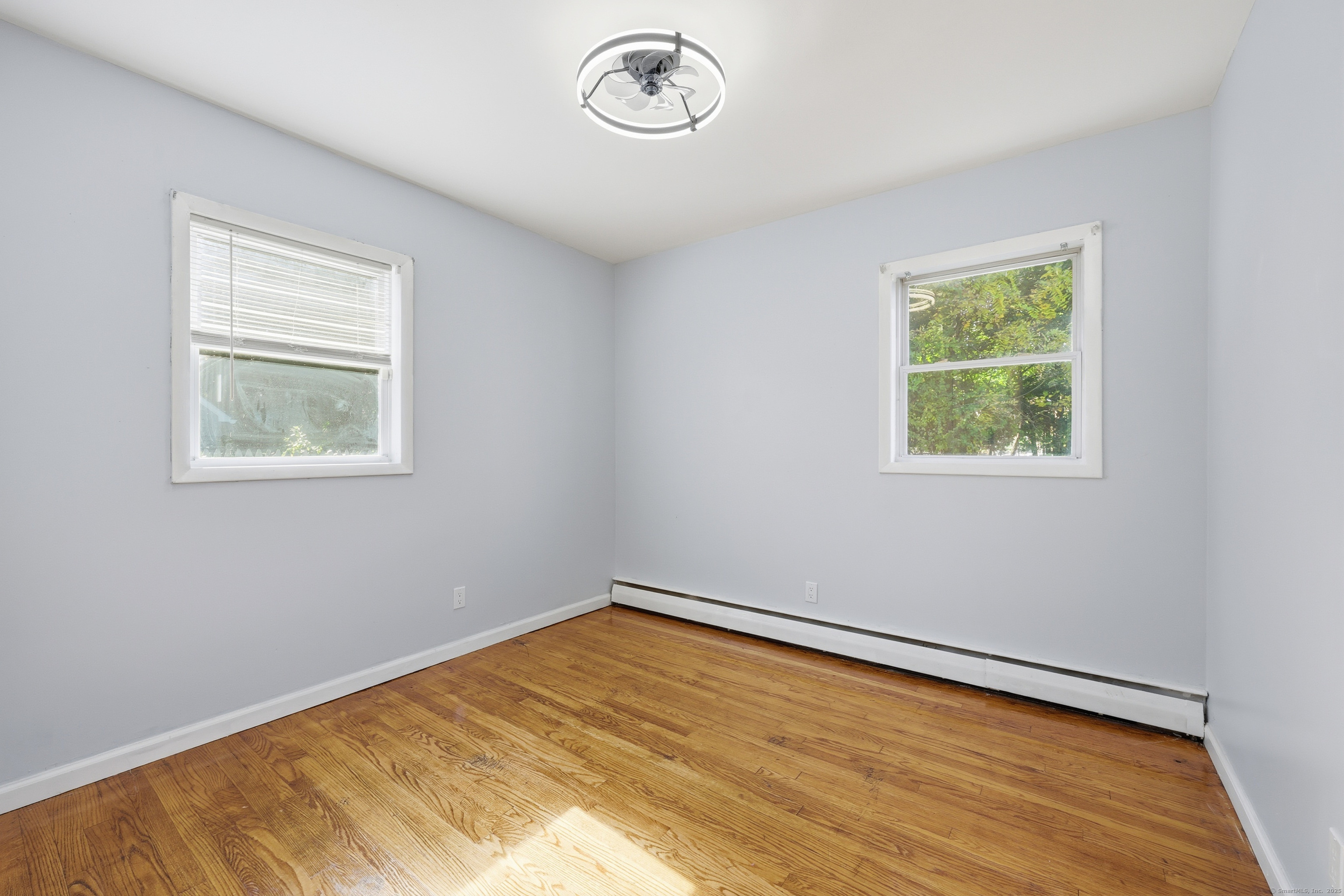 33 Kenyon Place East Hartford CT 06108