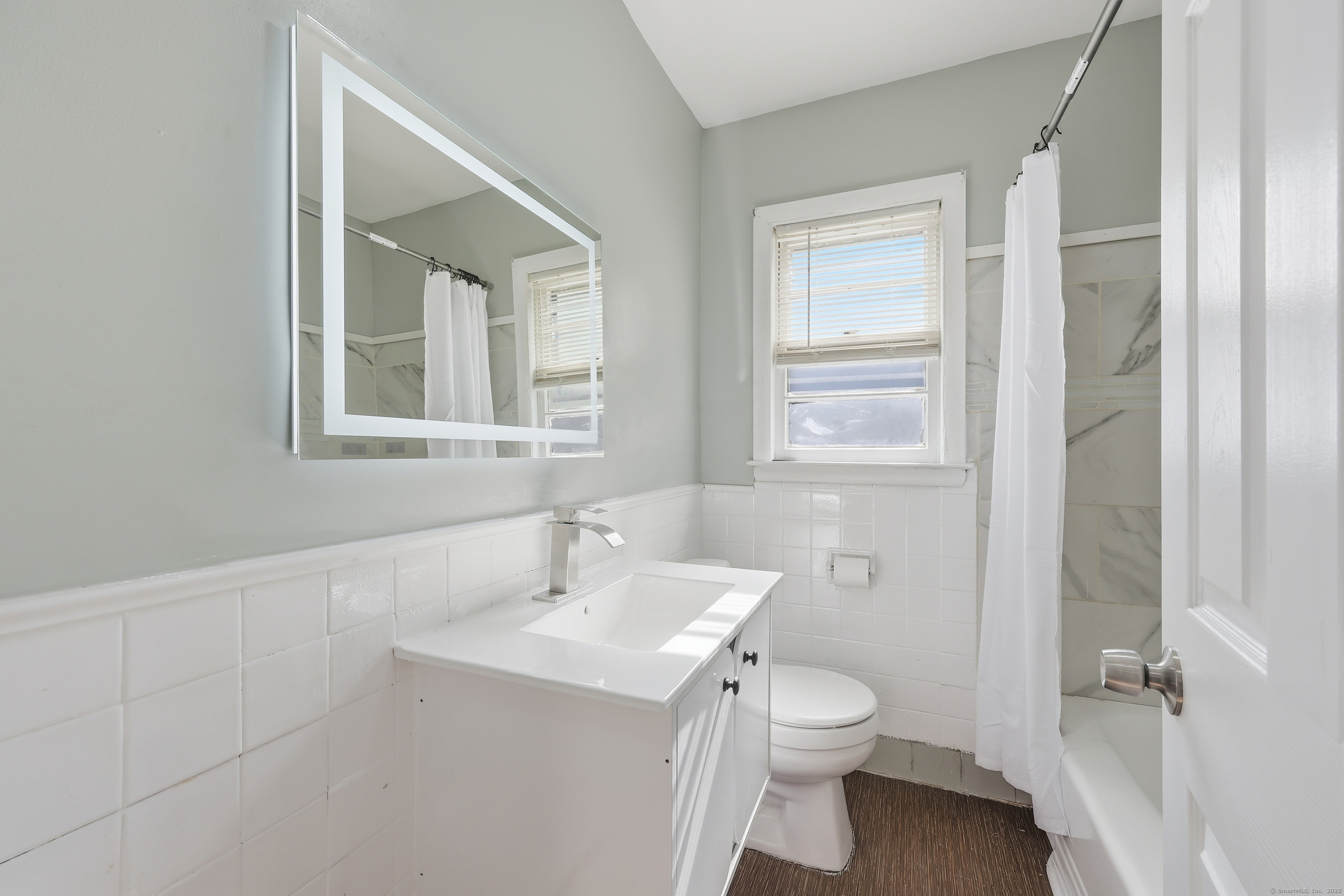 33 Kenyon Place East Hartford CT 06108